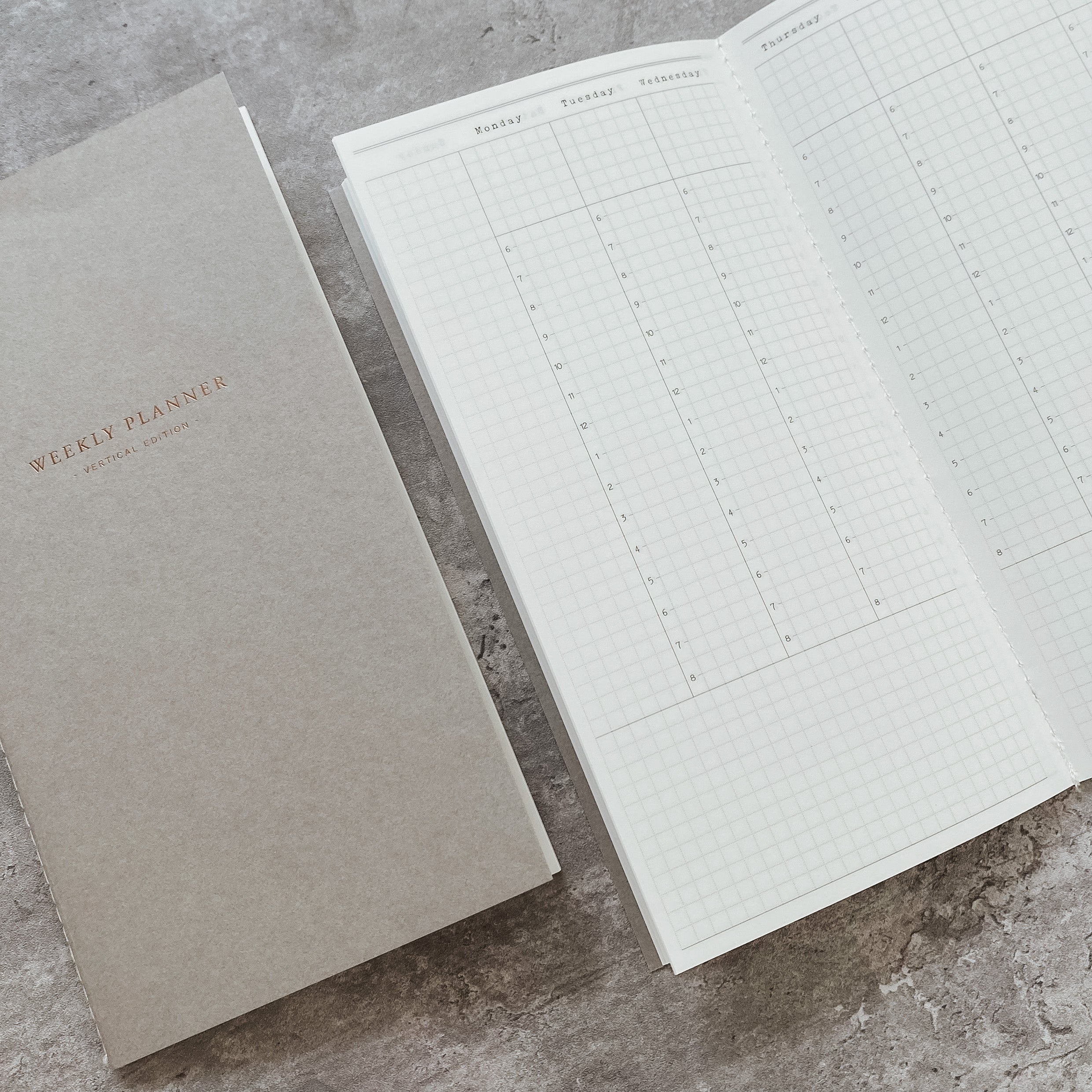 Standard TN Booklet - Vertical Weekly - UNDATED