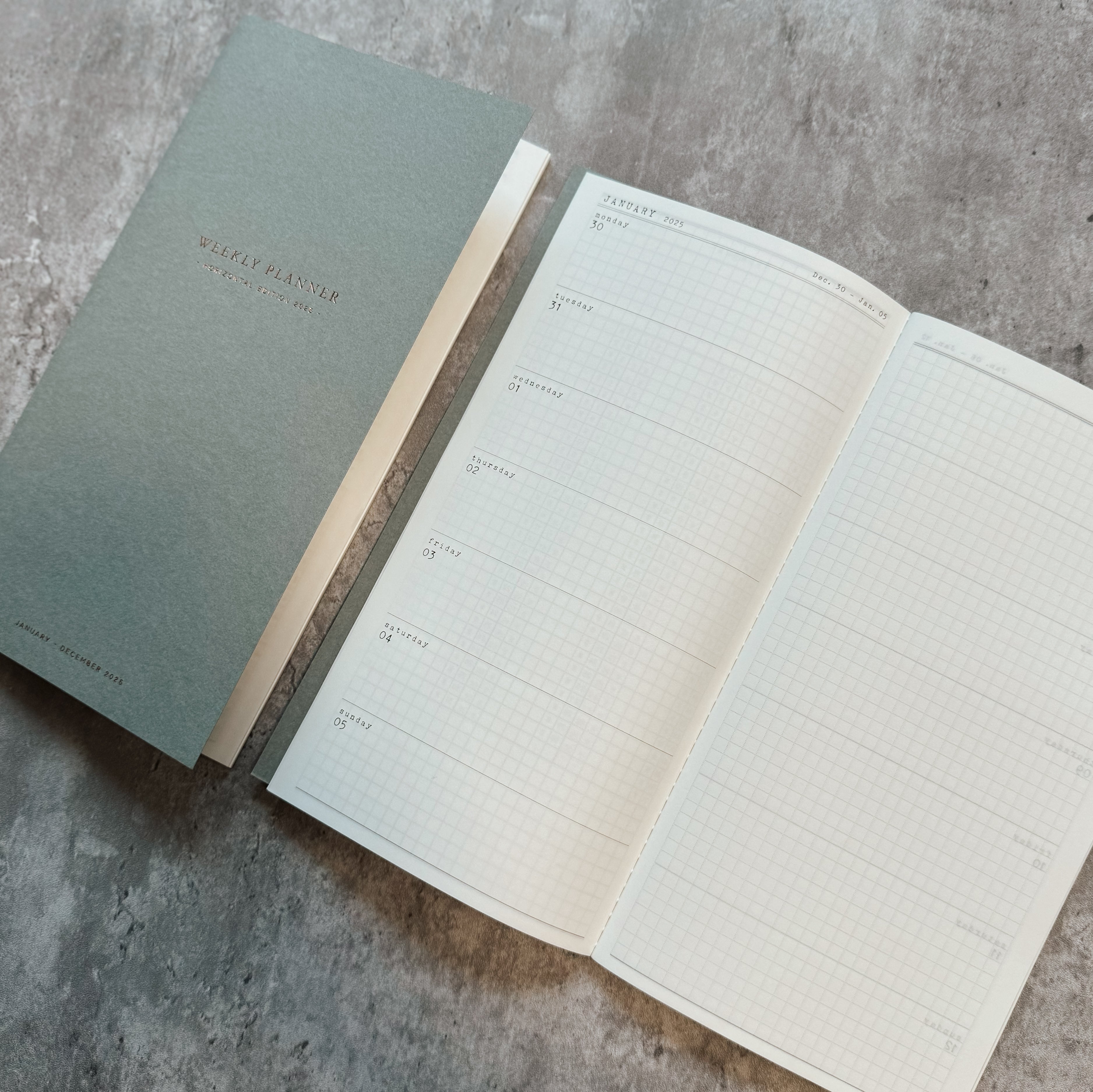 Standard TN Booklet - Horizontal Weekly - 2025 Edition