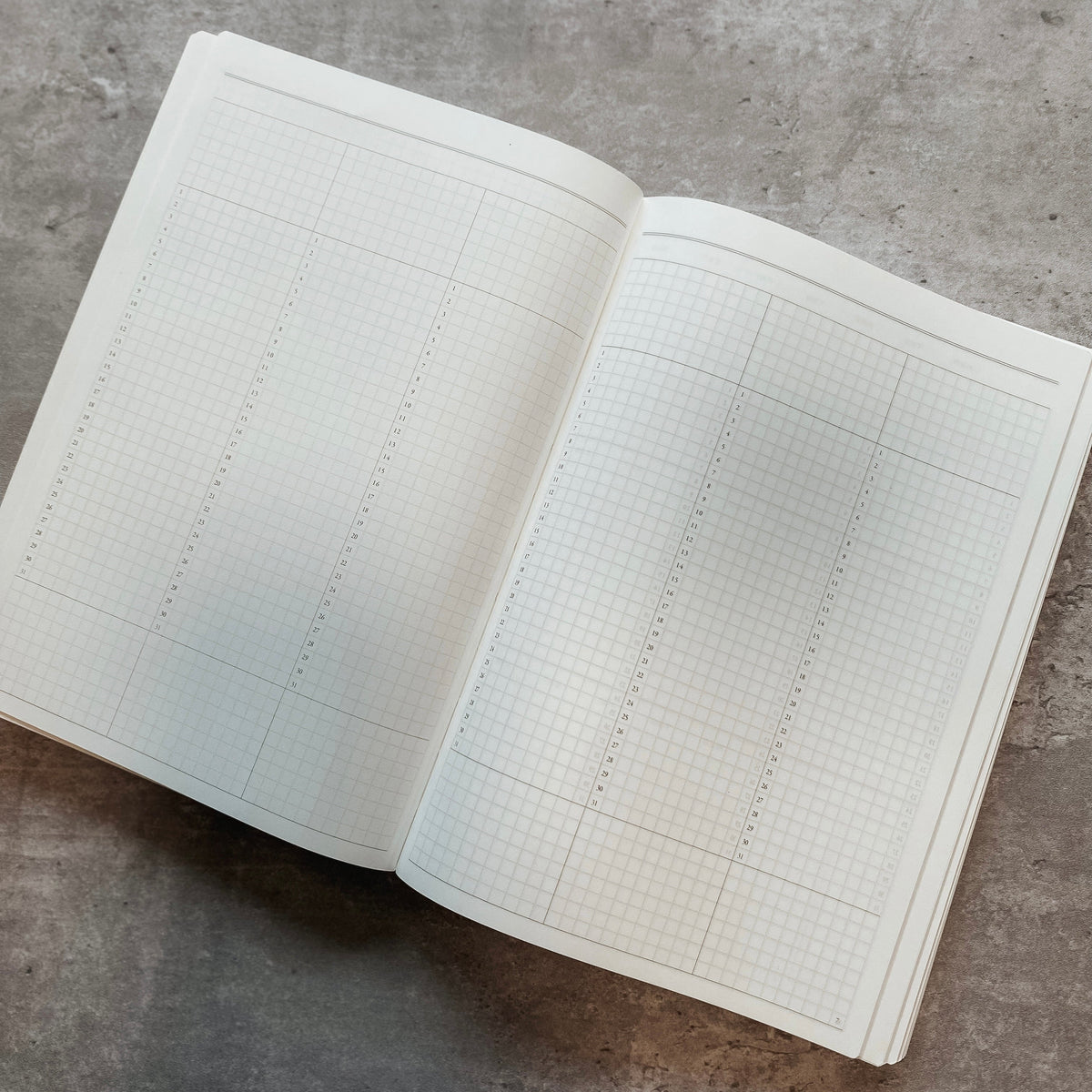 A5 - The Yearly Notebook 2.0 - UNDATED | Papertess Designs